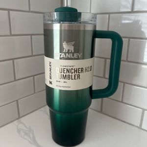 Autentic Cute...  STANLEY TUMBLER